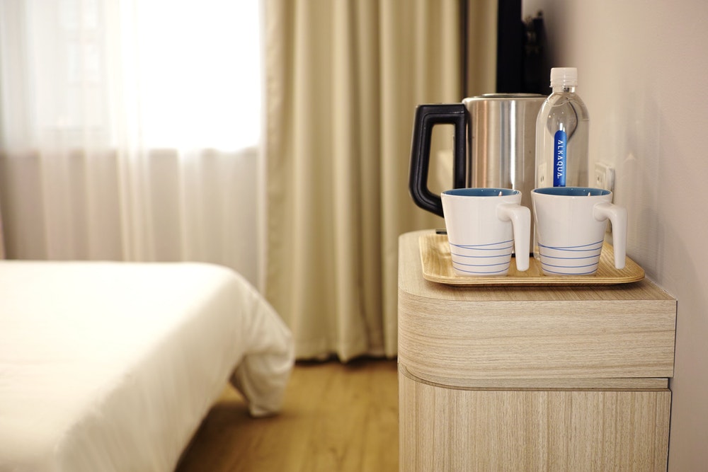 Water kettle in a room