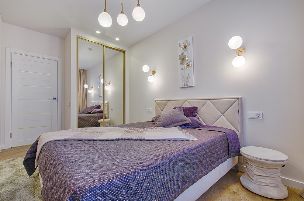 A hotel room