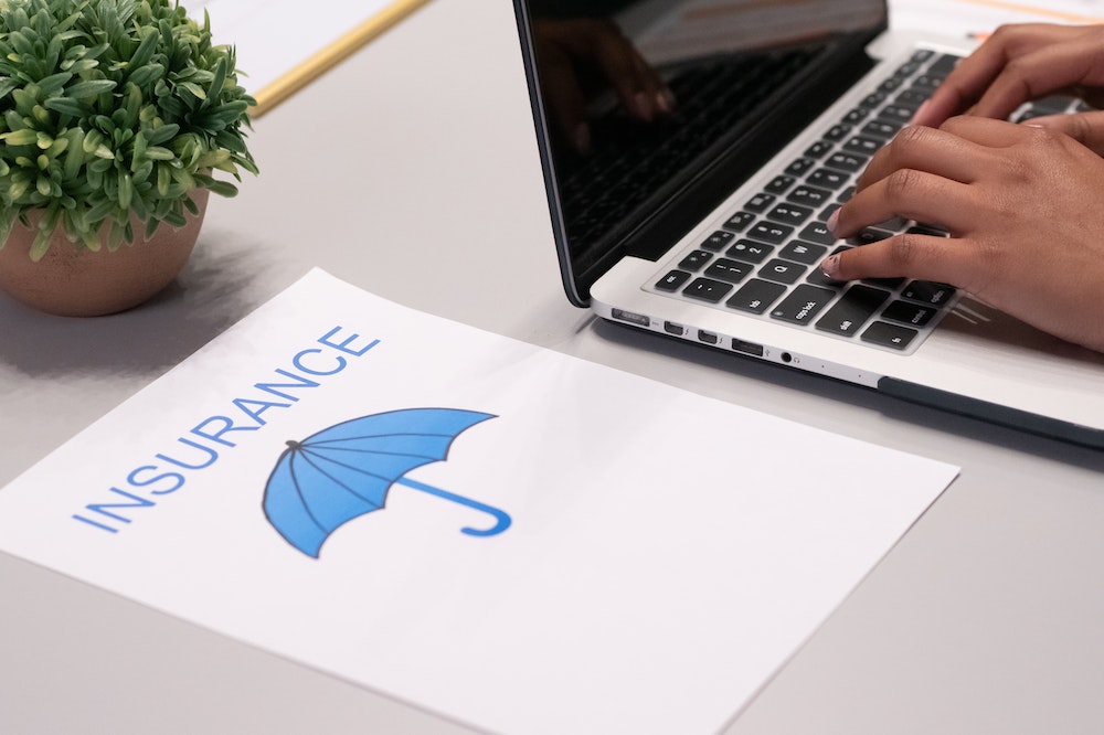 What is a flight delay insurance?