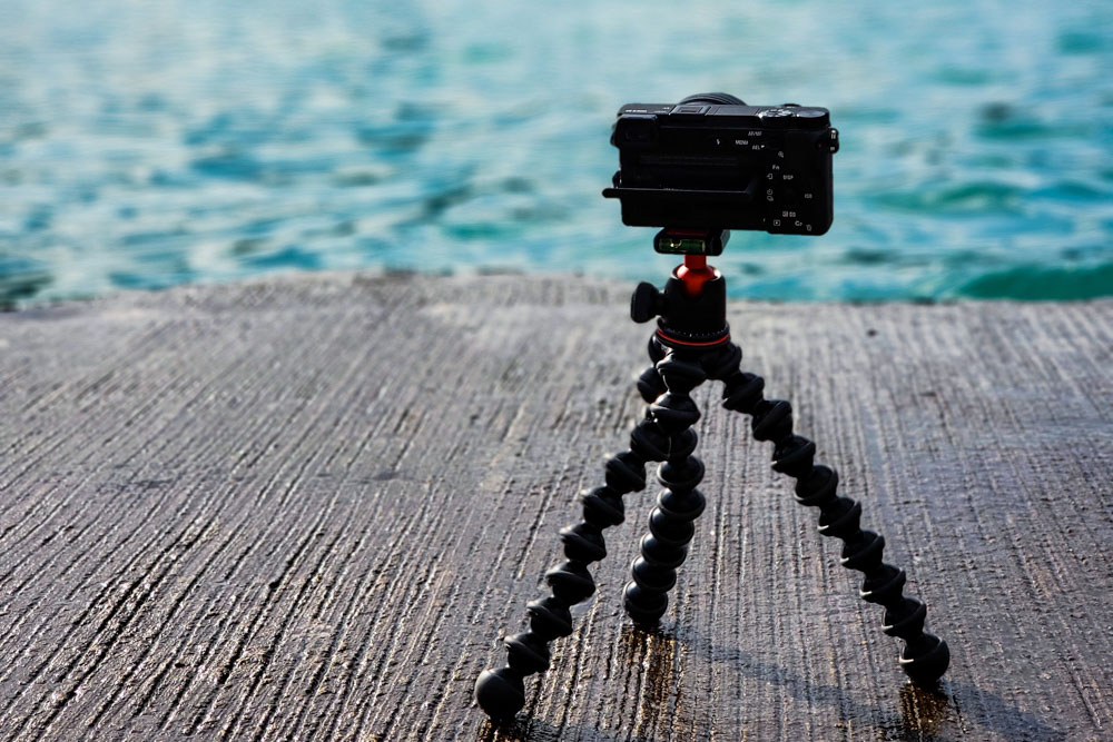 Mini camera tripod